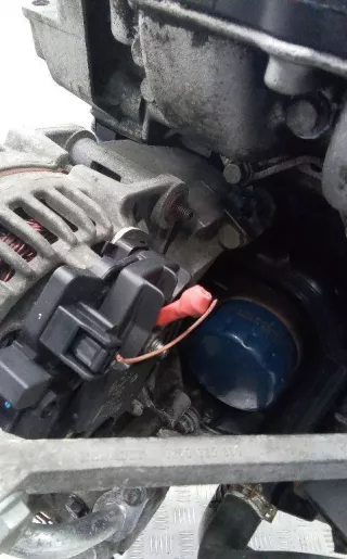 Кронштейн генератора Renault Clio 3 2006г.  - Фото 2