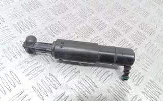 A2048602747 Форсунка омывателя фар Mercedes C W204 Арт 2_73940, вид 3