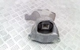 Подушка крепления двигателя Renault Duster 1 2010г. 112849221R - Фото 2