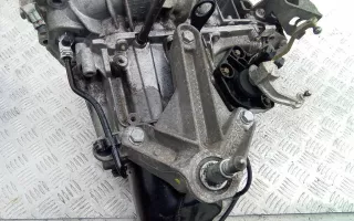 8200043084 Кронштейн Кпп Renault Scenic 2 Арт 2_58365