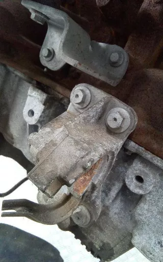 NULL Кронштейн полуоси Renault Clio 3 Арт 2_56962, вид 2