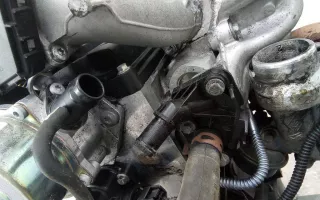 8200337841 Фланец (тройник) системы охлаждения Renault Scenic 3 Арт 2_55223