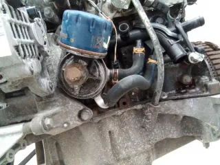 8200068115A Теплообменник масляного фильтра Renault Clio 3 Арт 2_50199, вид 3