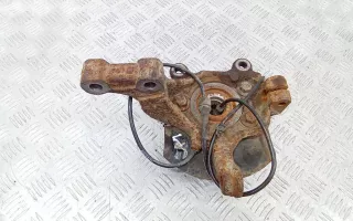  кулак левый Nissan TIIDA C11 Арт 2_48629