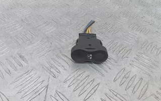  Кнопка стеклоподъемника Renault Duster 1 Арт 2_47040