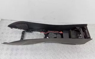 8K0864981 Подлокотник Audi A4 B8 Арт 2_40377, вид 4