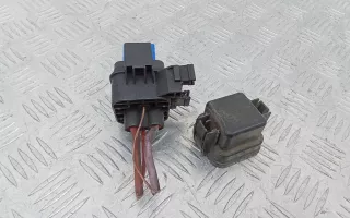243800013R блок реле Renault Megane 3 Арт 2_38057, вид 2