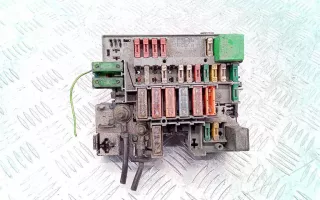 9628024480 Блок предохранителей Citroen Berlingo 1 Арт 2_38049