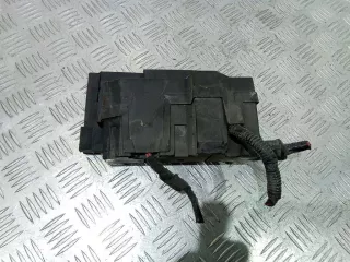 8200267011 Блок предохранителей Renault Clio 3 Арт 2_29027, вид 1
