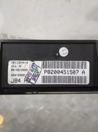8200451507A Щиток приборов (приборная панель) Renault Scenic 2 Арт 2_26095, вид 2