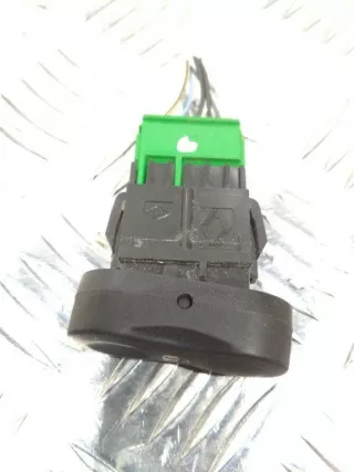  Кнопка центрального замка Renault Sandero 1 Арт 2_22568, вид 2