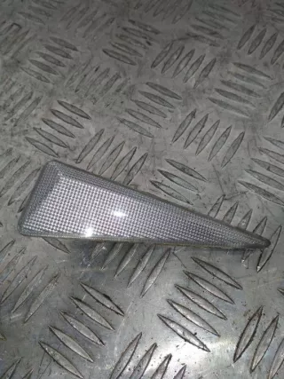 8200027151 Повторитель передний правый Renault Megane 2 Арт 2_18443, вид 1