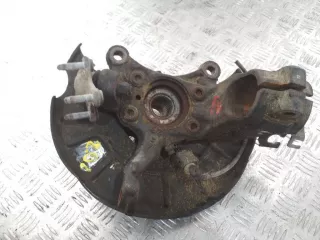  кулак правый Audi Q3 1 Арт 2_17746
