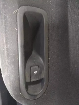  Кнопка стеклоподъемника Renault Megane 2 Арт 2_13641