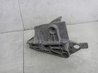 8200408663 Кронштейн двигателя Nissan Note E11 Арт 17-65-117