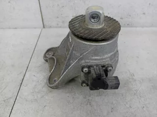 A2052408700 Подушка крепления двигателя Mercedes C W205 Арт 71-8-54, вид 2