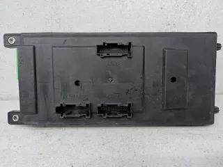 YQE500300 Блок предохранителей Land Rover Range Rover 4 Арт 109-214, вид 5