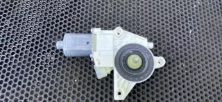 A1669060201 моторчик стеклоподъемника передний правый Mercedes ML/GLE W166 Арт 29-3-12, вид 1