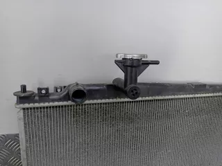 4220007251 Радиатор (основной) Mazda 6 1 Арт 31-2-1, вид 4