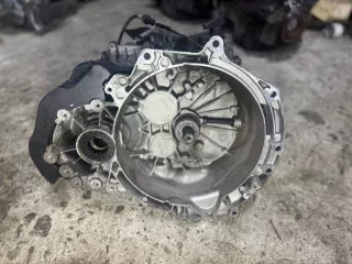 GJ3R7002BC КПП механическая (МКПП) Land Rover Evoque 1 restailing Арт 3_3996