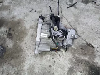 7701700600 КПП механическая (МКПП) Renault Megane 3 Арт 3_2869, вид 4