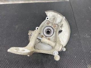 8R0505436C кулак задний правый Porsche Macan Арт 3_1961, вид 1
