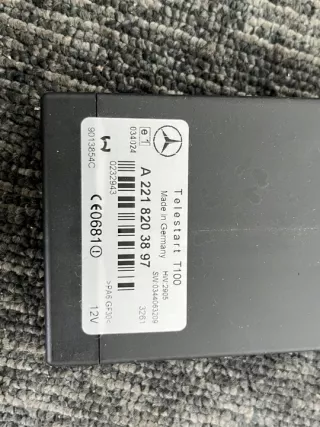 A2218203897 2218203897 Блок управления (другие) Mercedes C W204 Арт e9809952, вид 3