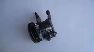 26008257 Насос гидроусилителя руля Opel Combo D Арт e10625555, вид 3