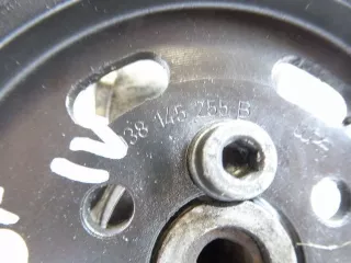 038145255B 10SKV166 Насос гидроусилителя руля Volkswagen Golf 4 Арт e10626658, вид 4