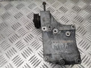 M13A Кронштейн компрессора кондиционера Suzuki Swift 2 Арт 25708_2, вид 1