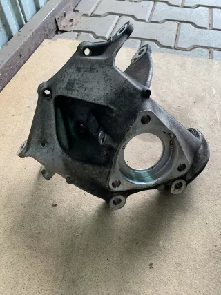 32221150 Кулак задний правый Volvo XC40 Арт AL12236813708, вид 1