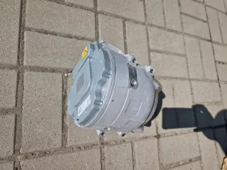 4N0903028T Генератор Audi RS4 B8 Арт AL14330166306