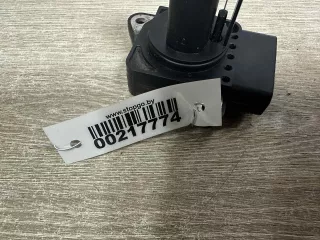 222400D030 Расходомер воздуха (ДМРВ) Pontiac Vibe 1 Арт 00217774, вид 4