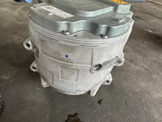 4N0903028R Генератор Audi A8 D4 (S8) Арт AL14596729319_2, вид 3