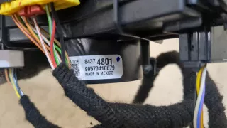 84374801 Переключатель подрулевой (стрекоза) Chevrolet Equinox 3 Арт 20268306, вид 3
