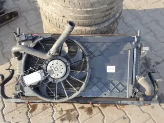 3M5H-8C607-RJ 1137328558 Радиатор (основной) Volvo S40 2 Арт e3615924, вид 3