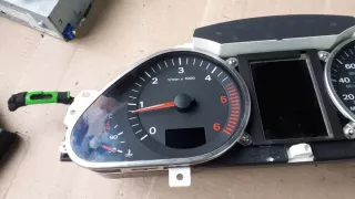 4L0920981B Щиток приборов (приборная панель) Audi Q7 4L Арт e4579868, вид 4