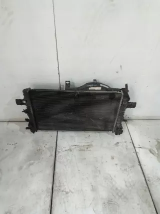 13170110 Радиатор (основной) Opel Zafira B Арт e5978284, вид 3
