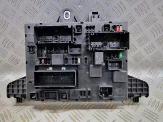 13343949 Блок предохранителей Opel Astra J Арт e6932940, вид 1