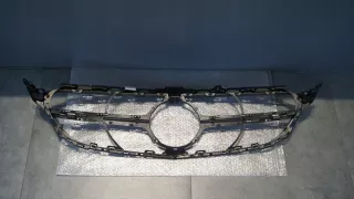  Решетка радиатора Mercedes C W205 Арт e7162046, вид 3