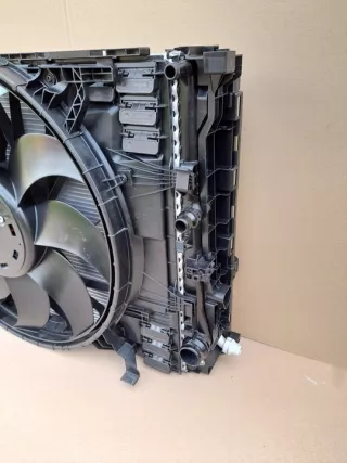 A0999063001 Радиатор (основной) Mercedes E W213 Арт e7602516, вид 3