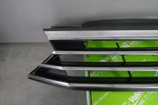  Решетка радиатора Volkswagen Passat B8 Арт e7957640, вид 3