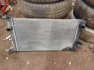  Радиатор (основной) Renault Scenic 3 Арт e8606445, вид 3