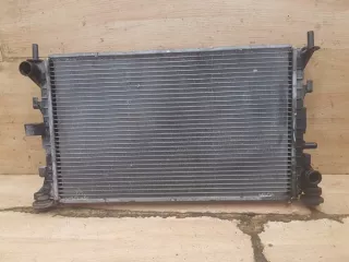 98AB8005MF Радиатор (основной) Ford Focus 1 Арт e9109674, вид 1
