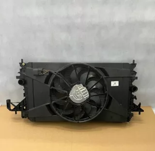 13453905 opel22 39095604 39010376 39131675 Радиатор (основной) Opel Astra K Арт e9169259, вид 1