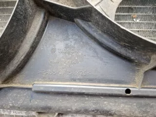 98AB8005MF Радиатор (основной) Ford Focus 1 Арт e9519168, вид 2
