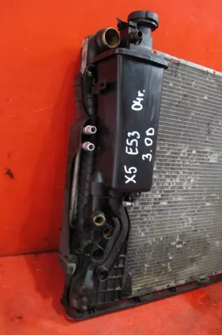 M57D30 7787040 7788387 1439101 Радиатор (основной) BMW X5 E53 Арт e9849617, вид 4