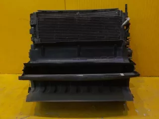 JRB500140 Радиатор (основной) Land Rover Range Rover 5 Арт e10520269