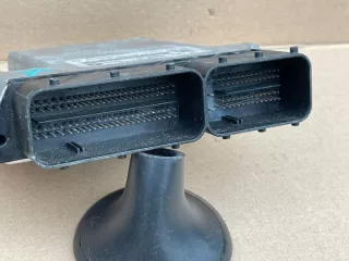 0281016068 Блок управления двигателем BMW 1 E81/E82/E87/E88 Арт e10601120, вид 3