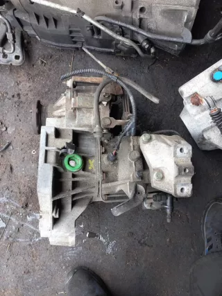 DUU,ERT КПП механическая (МКПП) Volkswagen Golf 4 Арт EM32-40- 944, вид 2